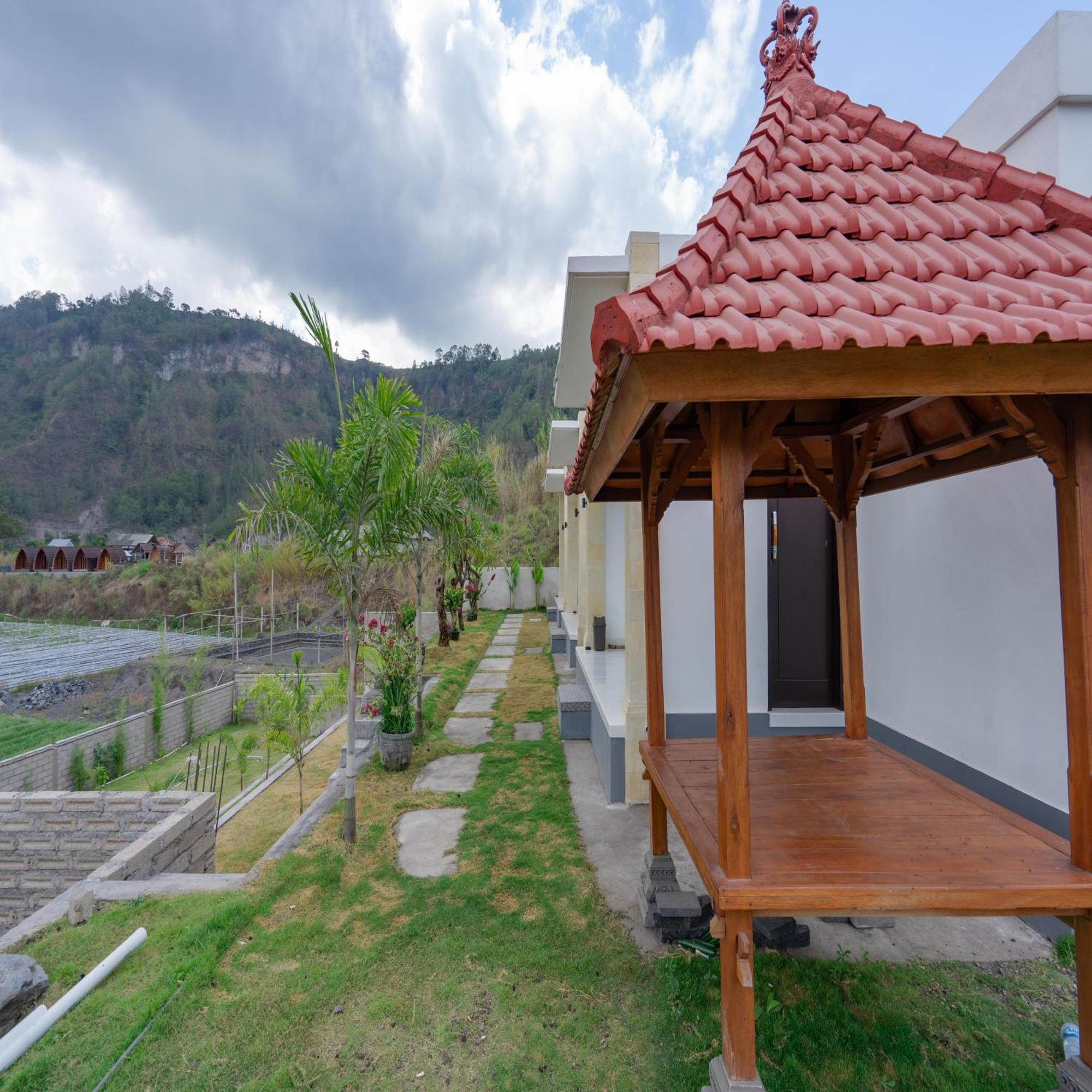 Batur Kencana Villa Mitra Reddoorz Baturaja  Εξωτερικό φωτογραφία
